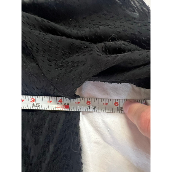 Free People Black Flowy Sheer Chevron Textured Blouse Womens Size XS EUC - Picture 12 of 15